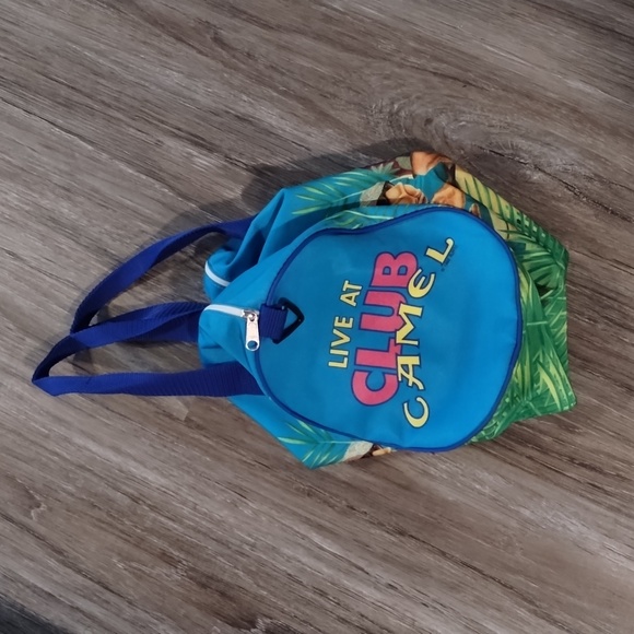 VINTAGE CAMEL CIGARETTES DUFFLE BAG LIVE AT CLUB CAMEL - 90s 1992 - Picture 3 of 7